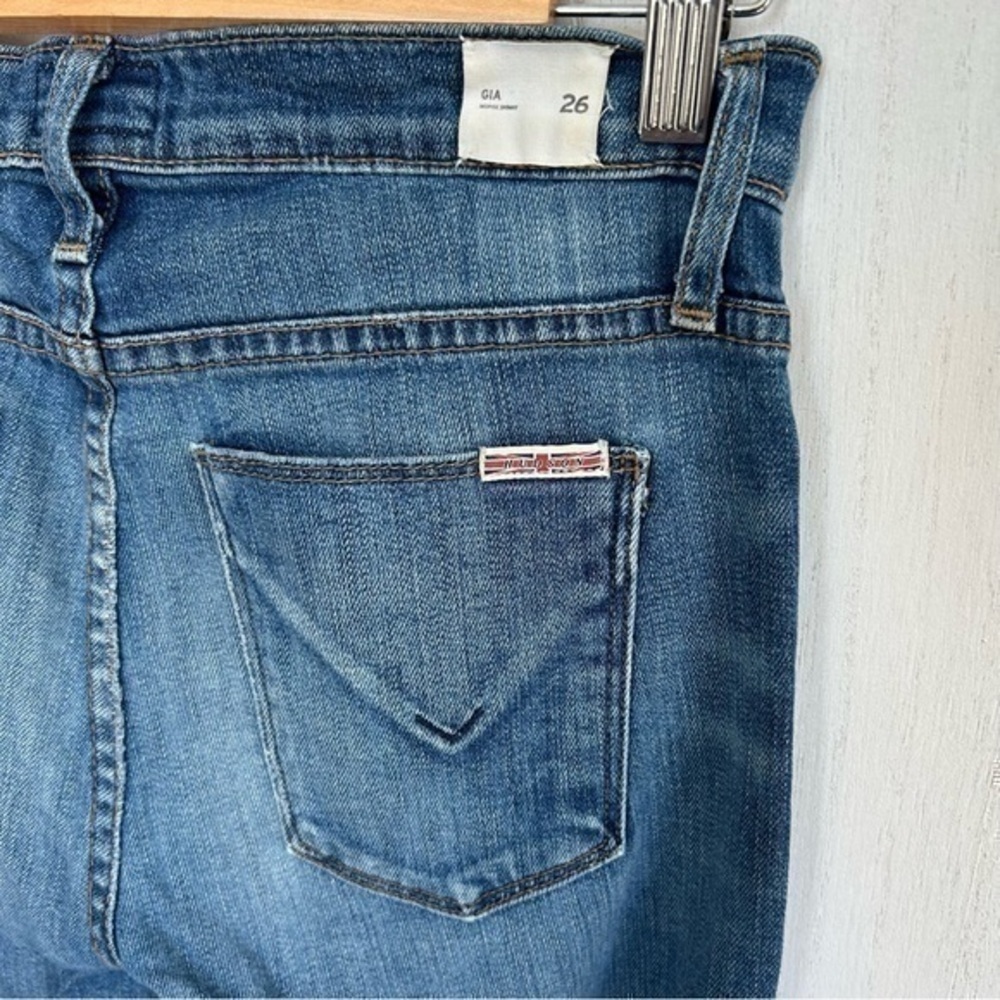 πHudson Gia Midrise skinny distressed wash jeans π 26 - Picture 7 of 13